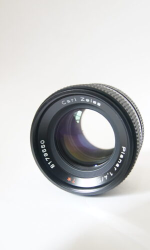 Lente Carl Zeiss 50mm f/1.4 (Mount C/Y)