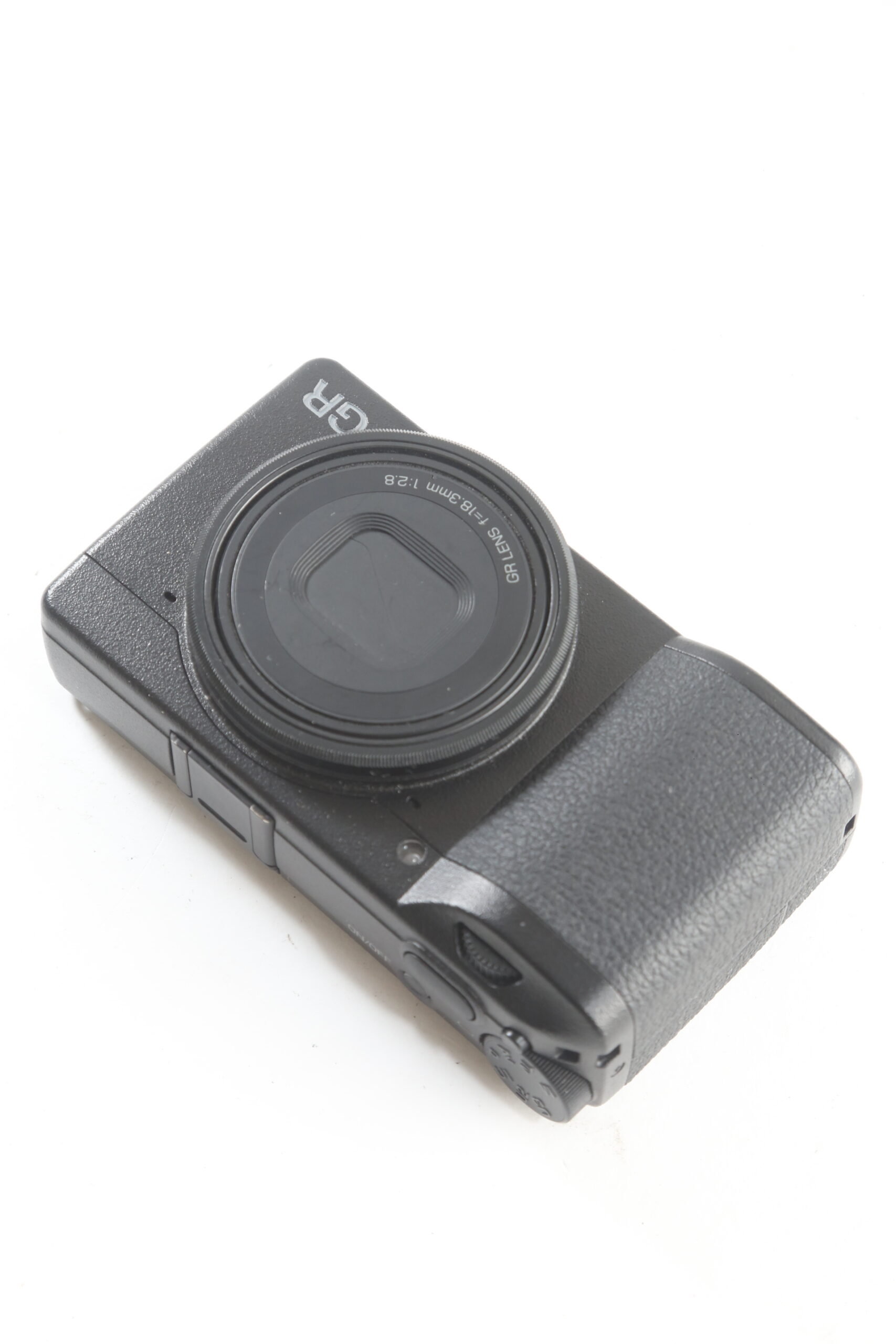 Ricoh GRiii – Analog Camera Club Ricoh GRiii – Analog Camera Club