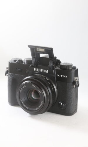 Fujifilm X-T30 Mark ii + Lente TTArtisans 25mm f/2