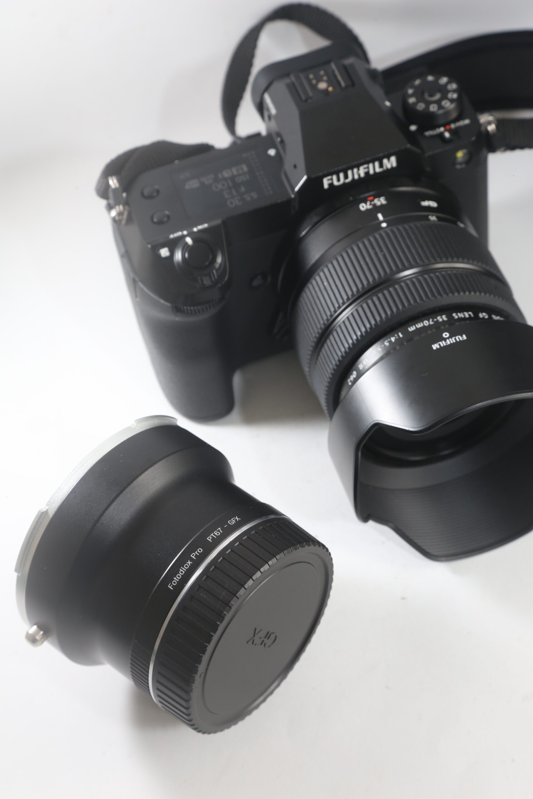 Fujifilm GFX50sii + Lente 35-70mm – Analog Camera Club