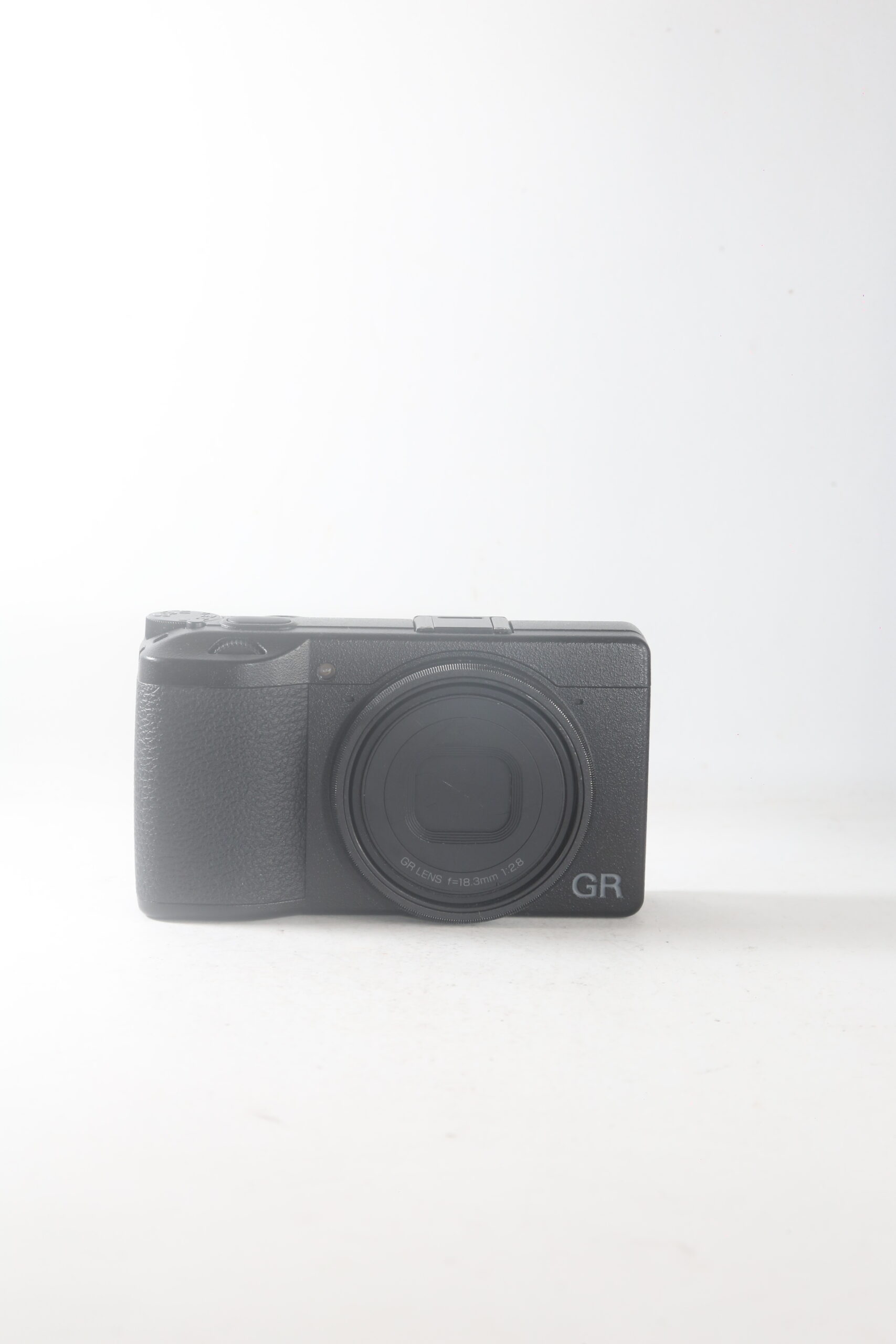 Ricoh GRiii – Analog Camera Club