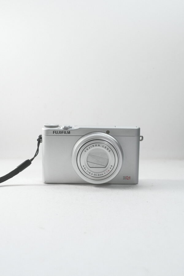 Fujifilm XQ1