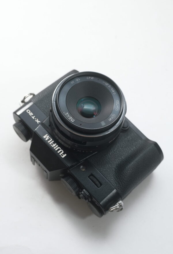 Fujifilm X-T20 + Lente Meike 25mm