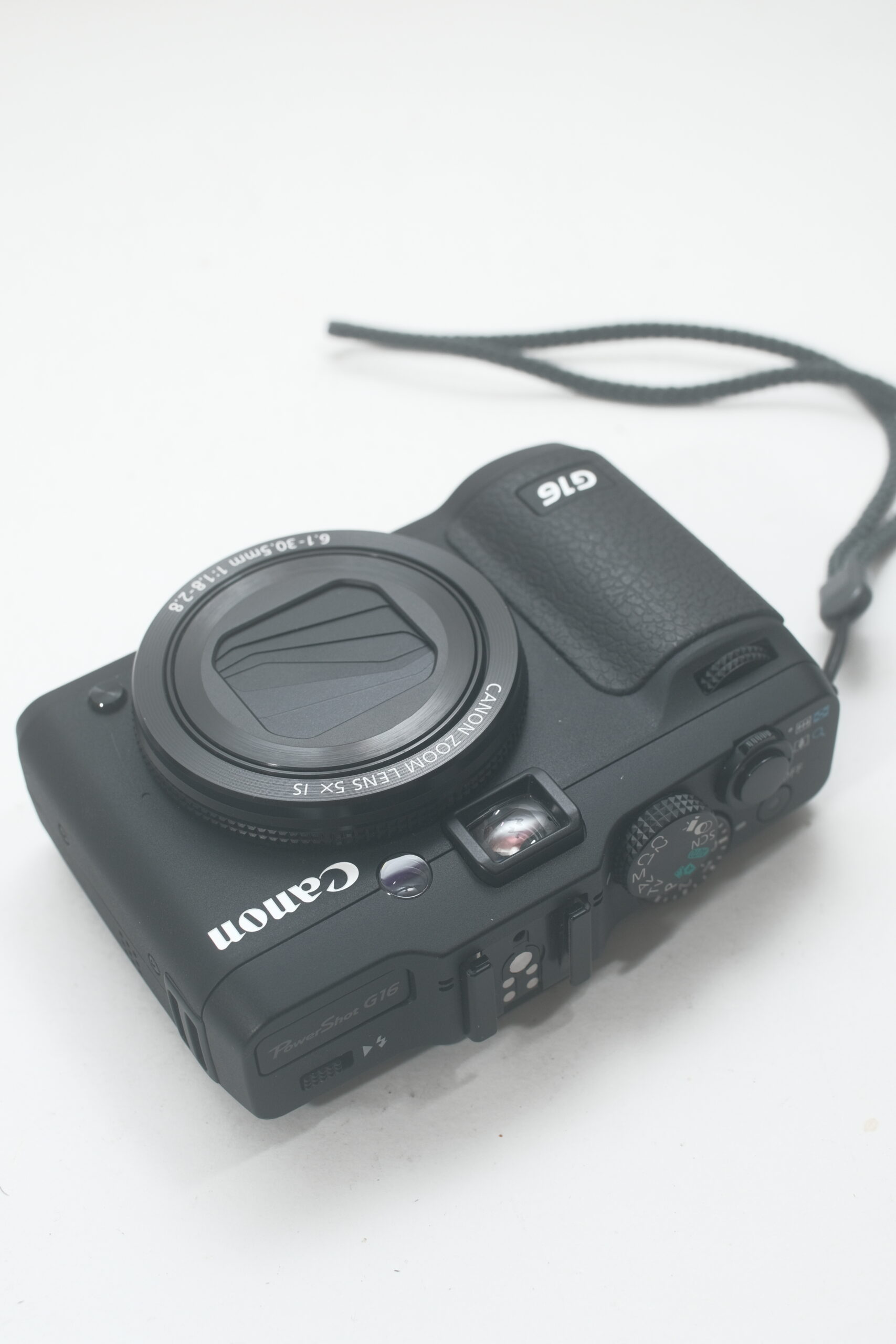 Canon G16