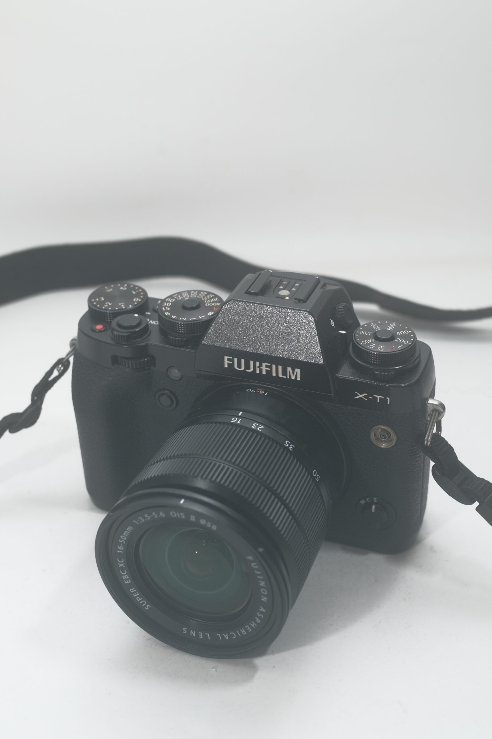 Fujifilm X-T1 + Lente 16-50mm – Analog Camera Club