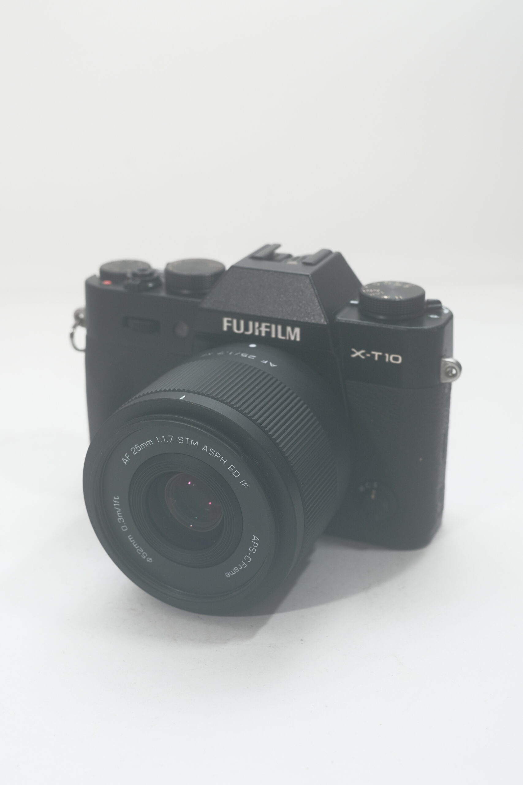 Fujifilm X-T10 + Lente Viltrox 25mm f/1.7 – Analog Camera Club