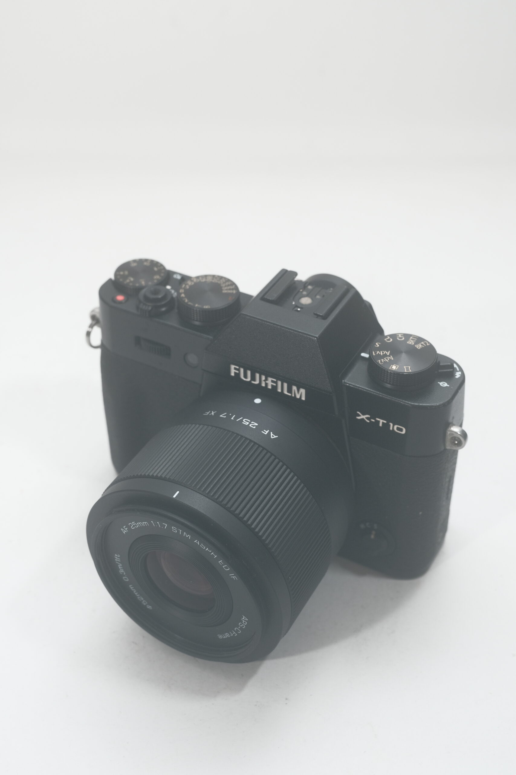 Fujifilm X-T10 + Lente Viltrox 25mm f/1.7 – Analog Camera Club
