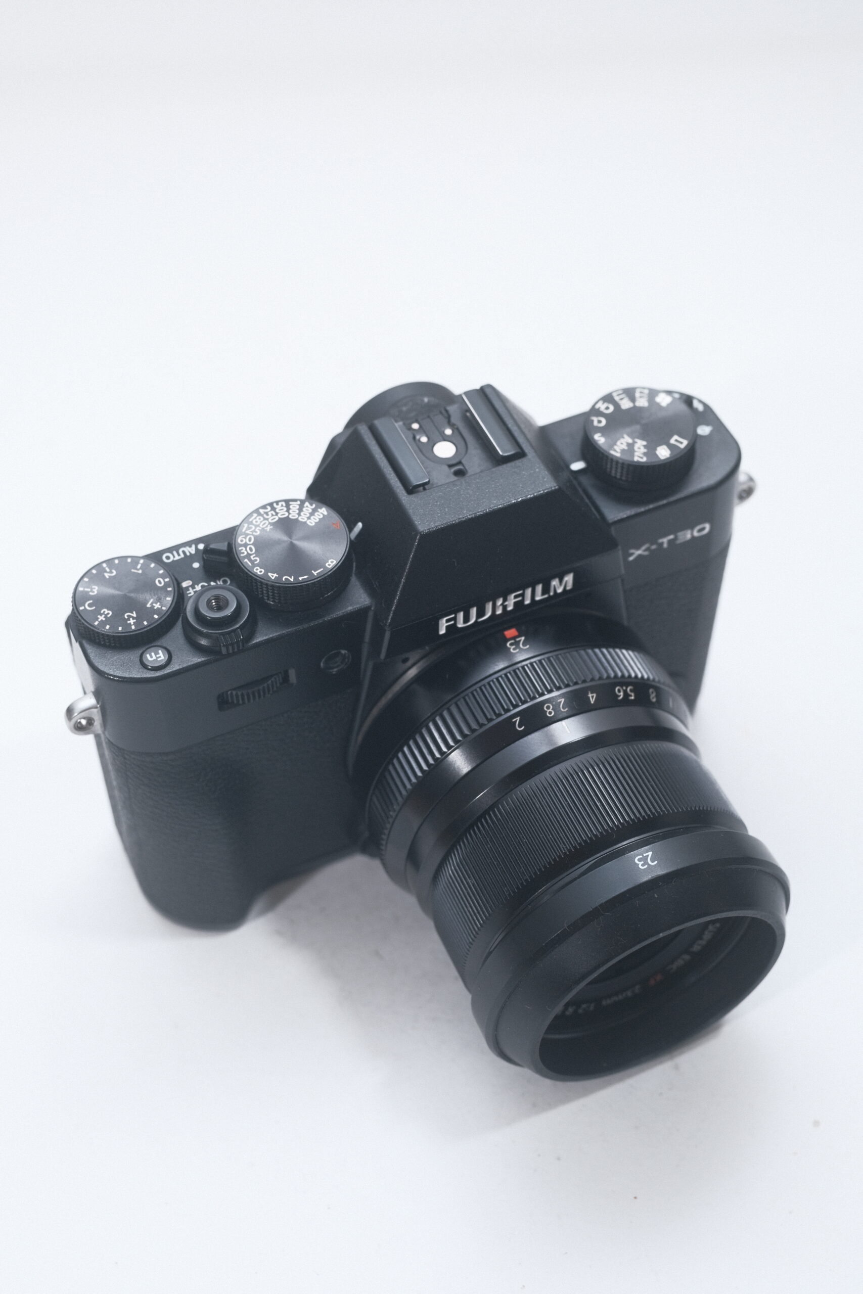 Fujifilm X-T30 Mark i + Lente Fuji XF 23mm - Imagem 2