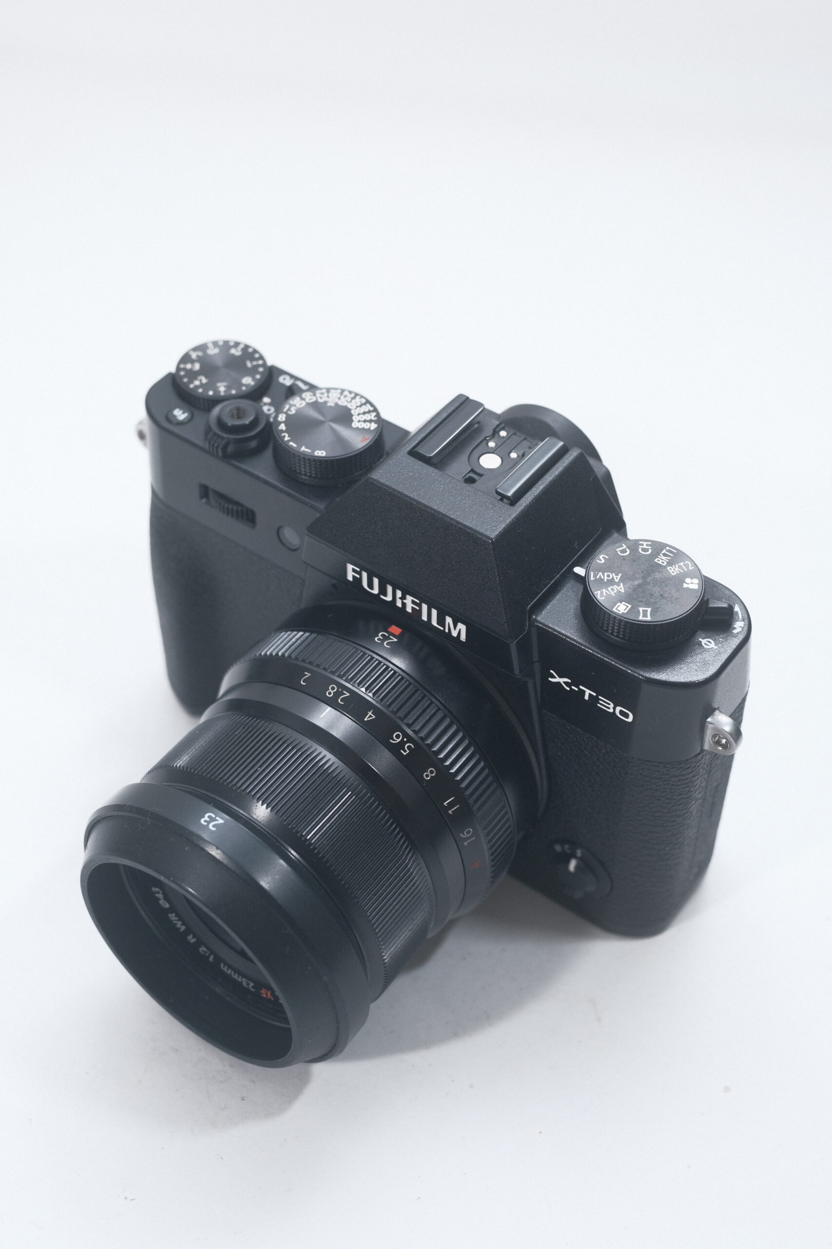 Fujifilm X-T30 Mark i + Lente Fuji XF 23mm – Analog Camera Club