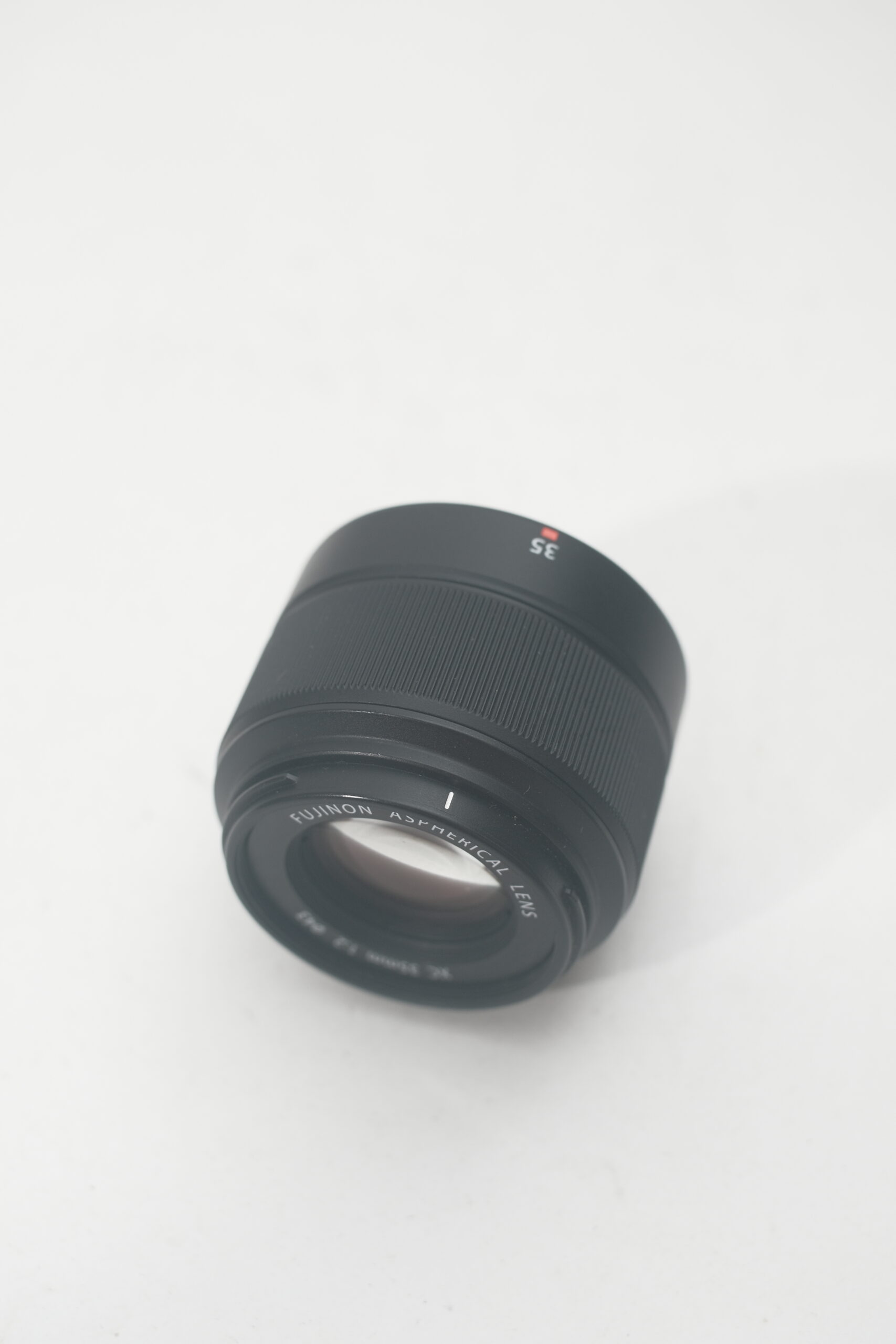 Lente Fujifilm XC 35mm f/2.0 - Imagem 3
