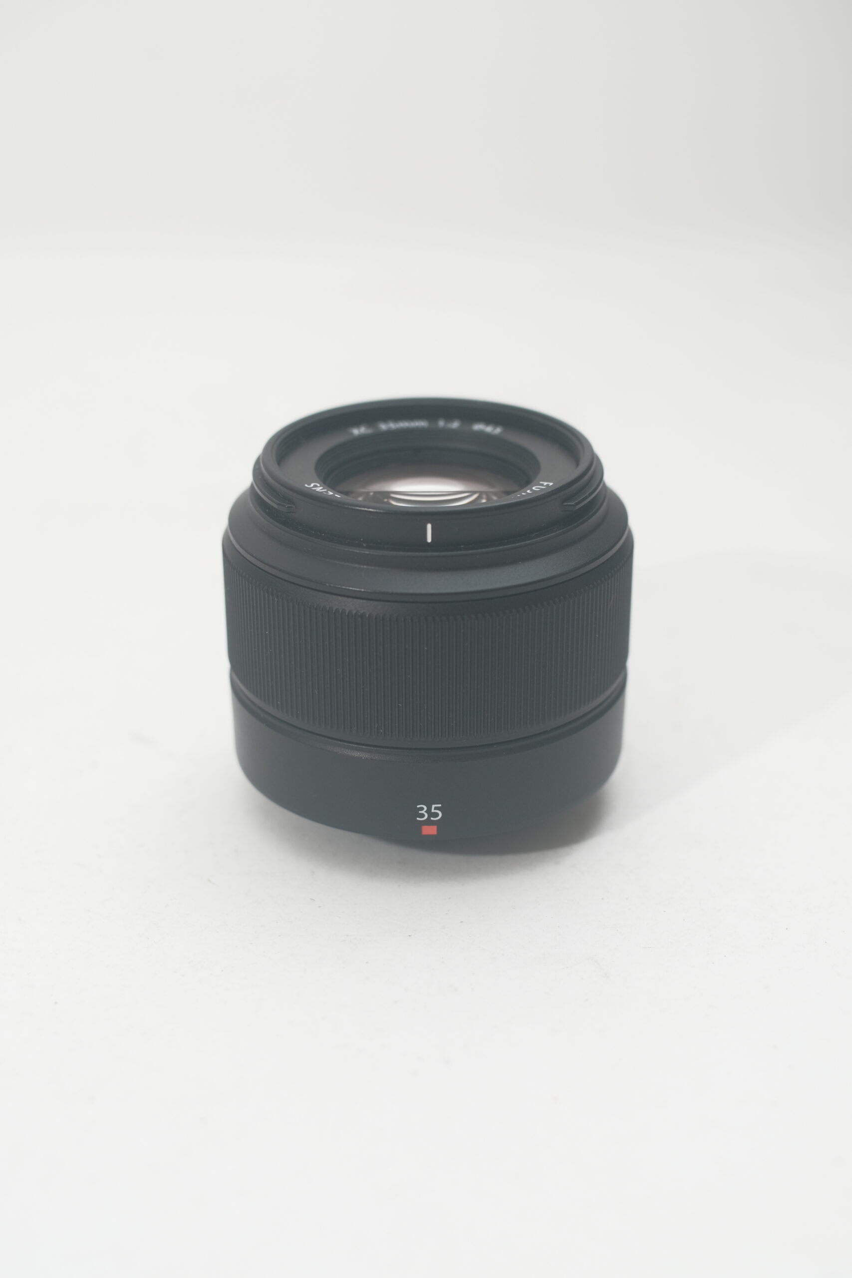 Lente Fujifilm XC 35mm f/2.0 - Imagem 4