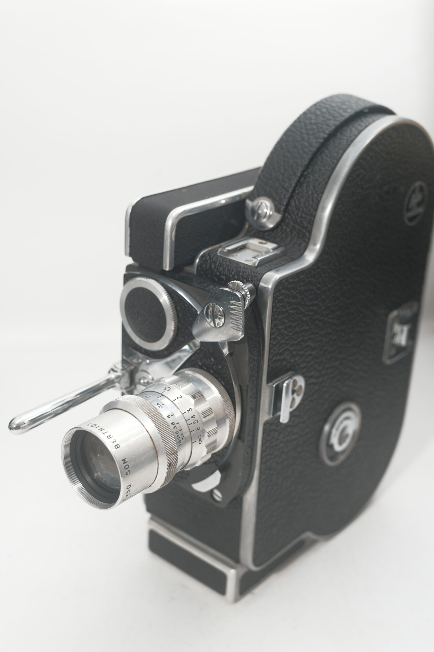 Filmadora 16mm Bolex H16 Reflex - Imagem 14